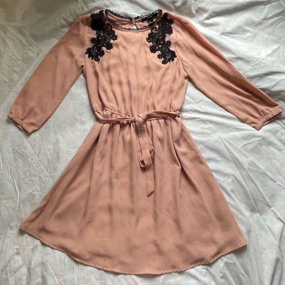 SOLD - Beautiful Pink Dress with Crochet Flower Details - Picture 7 of 9